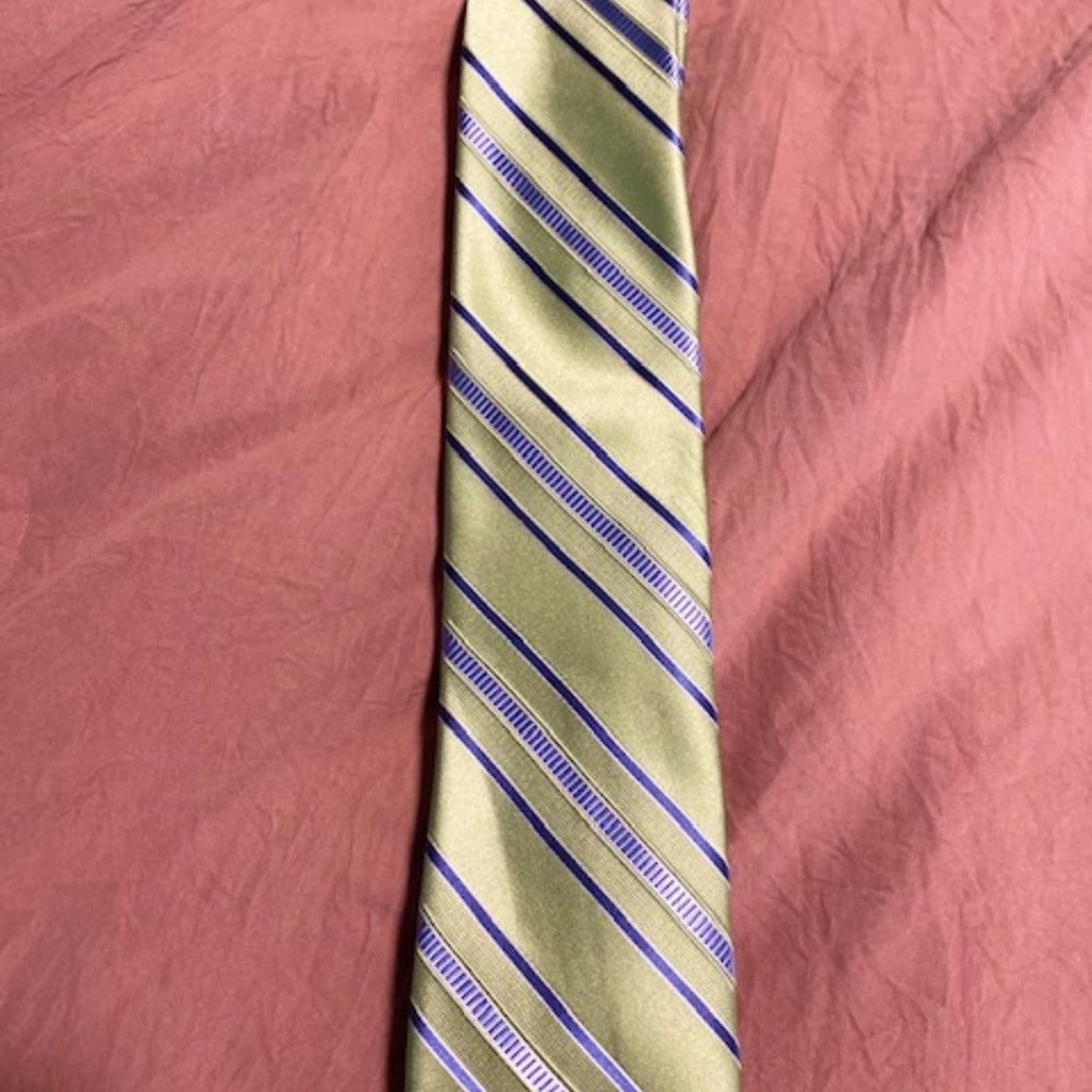 Green Tie